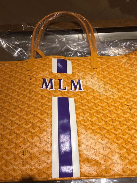 Goyard online personalization